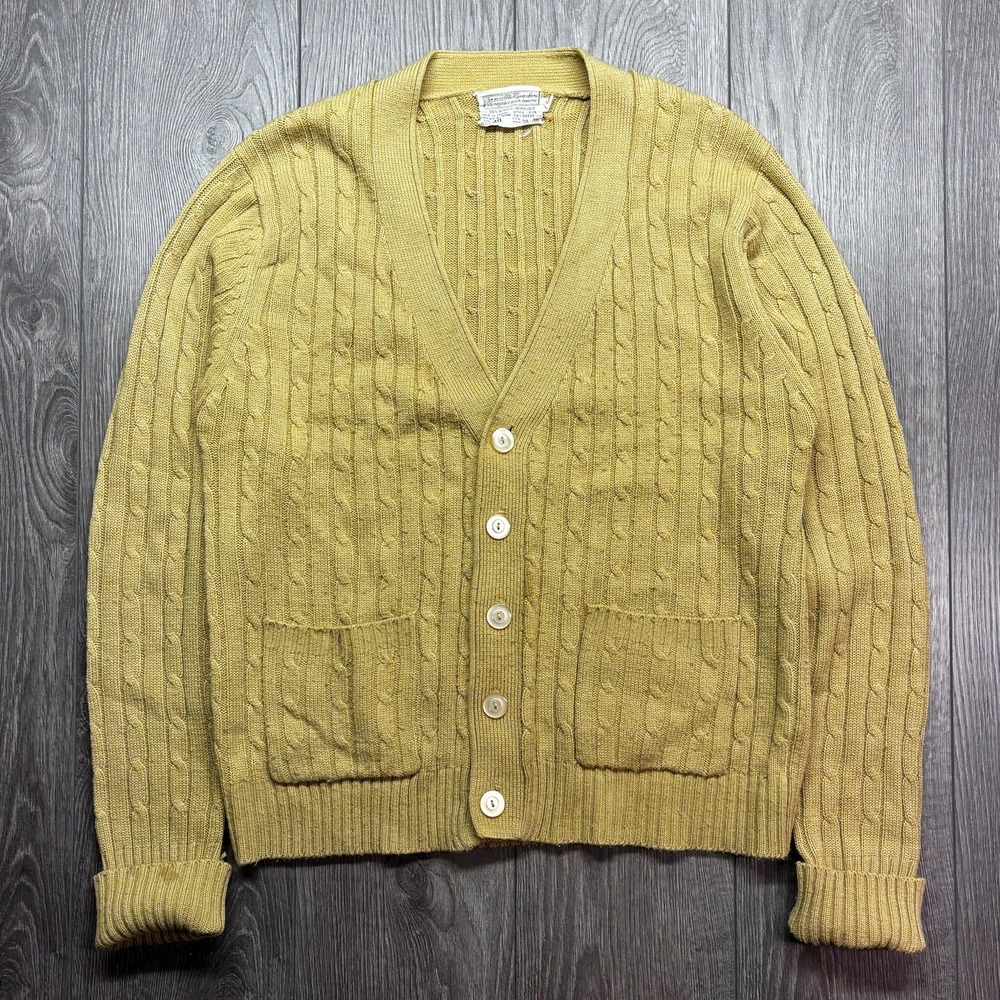 Vintage 3D Cable Knit Cardigan Sweater Sears Brown Fisherman Medium 1970s